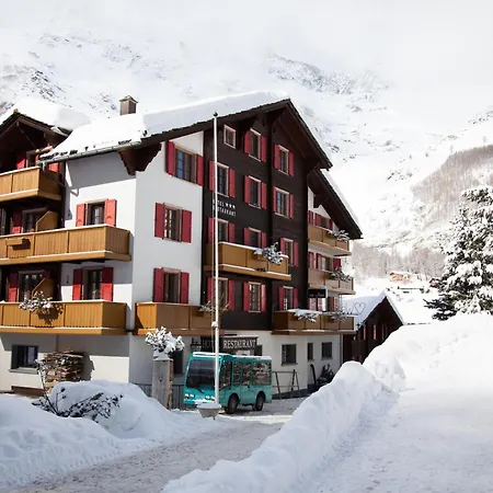 The Larix Ski-in Ski-out Hotel