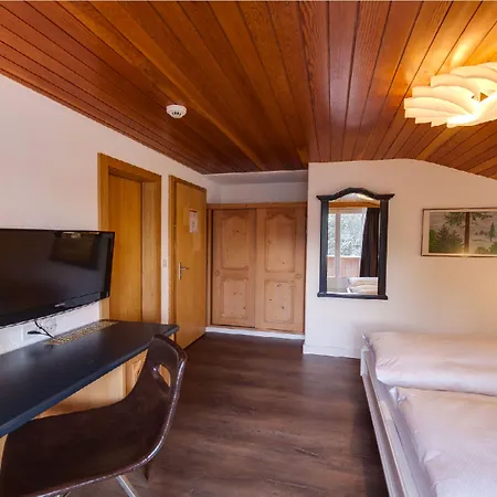 The Larix Ski-in Ski-out Hotel Saas-Fee