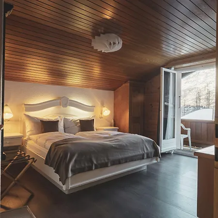 The Larix Ski-in Ski-out 3*
