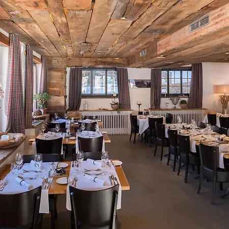 The Larix Ski-in Ski-out Hotel 3*