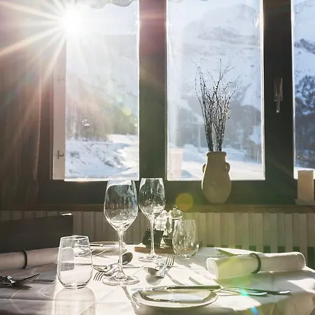 The Larix Ski-in Ski-out 3* Saas Fee