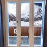 The Larix Ski-in Ski-out 3* Saas Fee