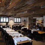 فندق The Larix Ski-in Ski-out 3*