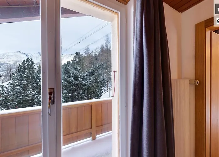 The Larix Ski-in Ski-out 3*